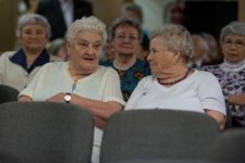Világnapot ünnepeltek a Fraknó utcai idősek