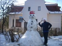 Keresik a legszebb hóembert és hószobrot Újbudán