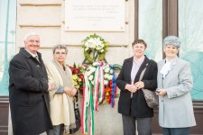 Emléktáblát kapott Kosztolányi és Móricz egykori pártfogója