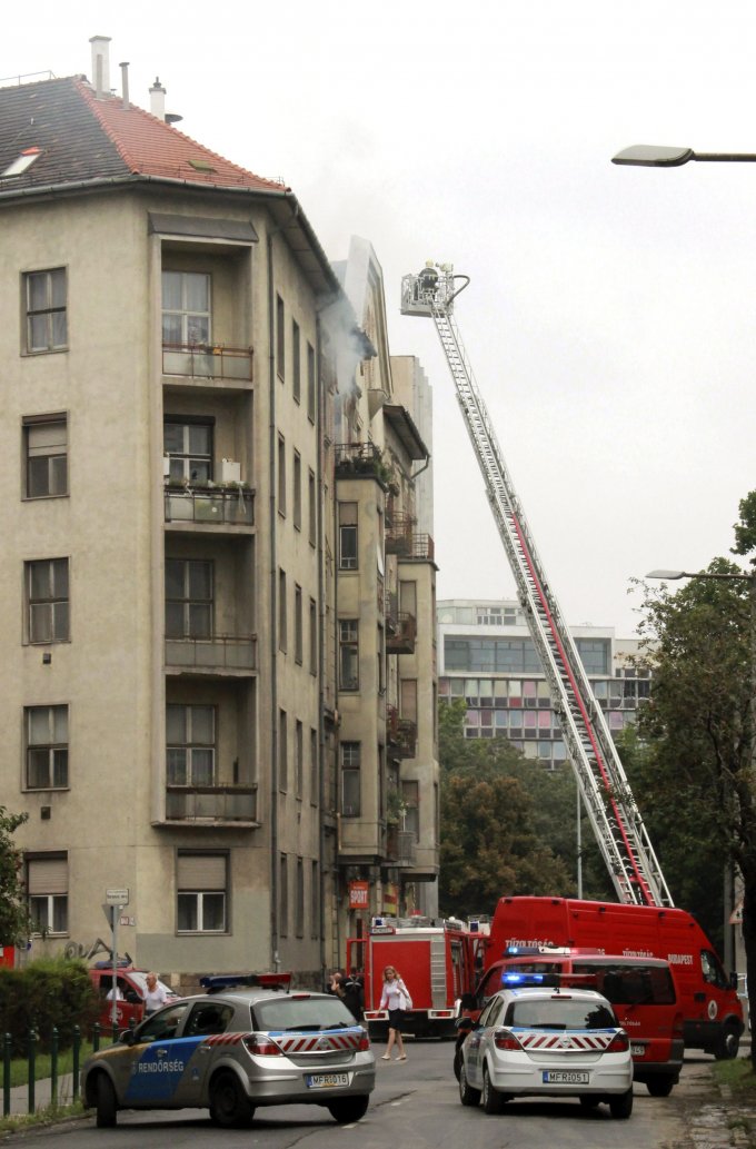 Tűz a Budafoki úton