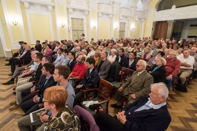 Kampánygyűlés volt a Szent Imre gimiben 