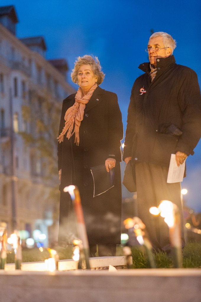 Fáklyás felvonulással ünnepelt a Fidesz