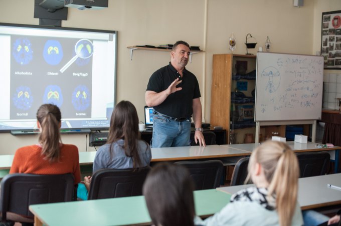 Sikeres a drogprevenciós előadássorozat