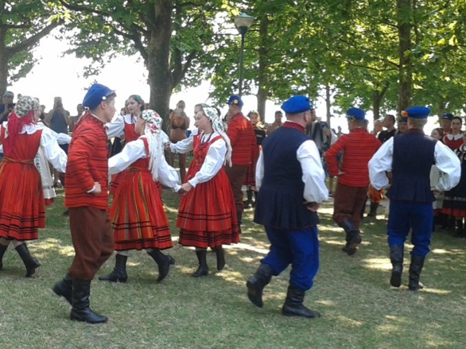 Balatonakaliban táboroztak a partnervárosi gyerekek