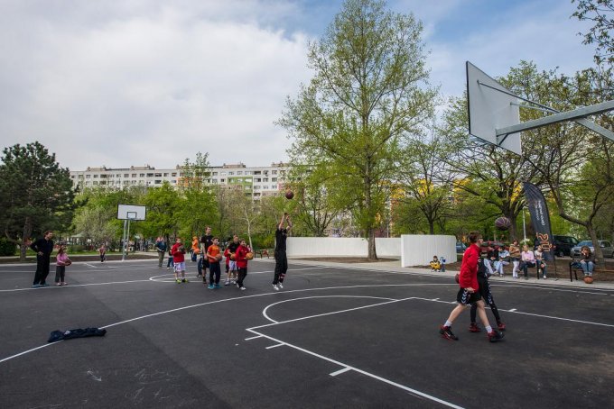 Kerületieké a Bikás parki sportpálya