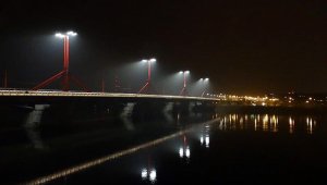 Teljesen elkészült a Rákóczi híd új köz- és díszvilágítása