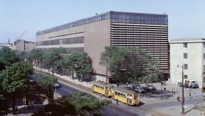 A Beloiannisz Híradástechnikai Gyár  épülete a Fehérvári úton 1969-ben. Fortepan/FŐFOTÓ